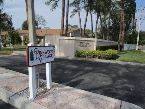 2611 Woodgate Ln #K10, Sarasota, FL 34231