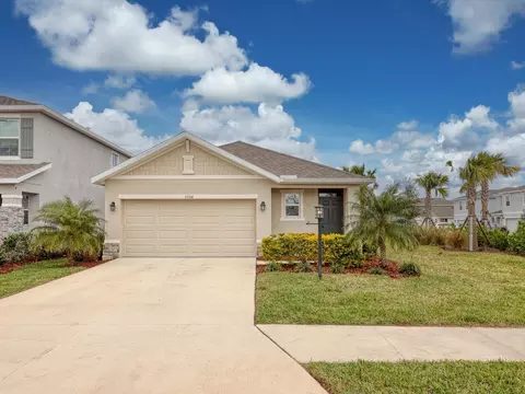3206 Hilltop Cir, Bradenton, FL 34211