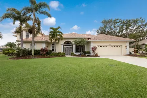 4955 Three Oaks Blvd, Sarasota, FL 34233