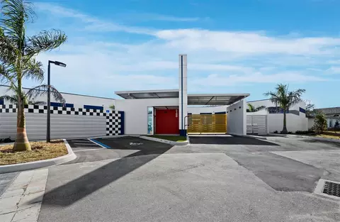 8100 Ciboney Ct #9, Sarasota, FL 34240