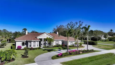7419 Albert Tillinghast Dr, Sarasota, FL 34240