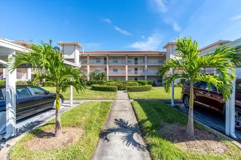 6507 Stone River Rd #306, Bradenton, FL 34203