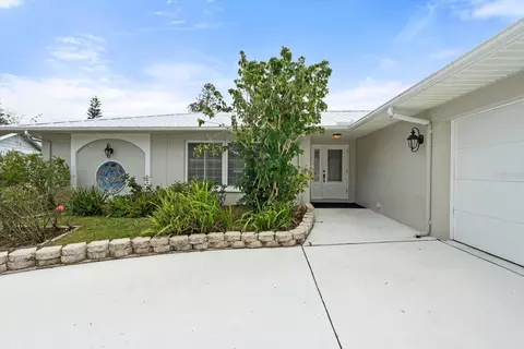 4648 Orlando Cir, Bradenton, FL 34207