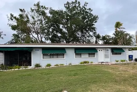 1827 Towhee Ln, Sarasota, FL 34231
