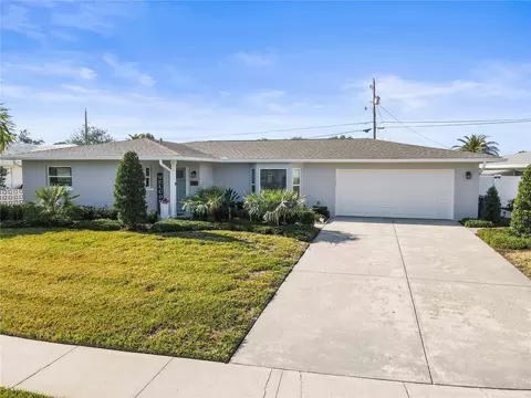6708 Keystone Dr, Sarasota, FL 34231