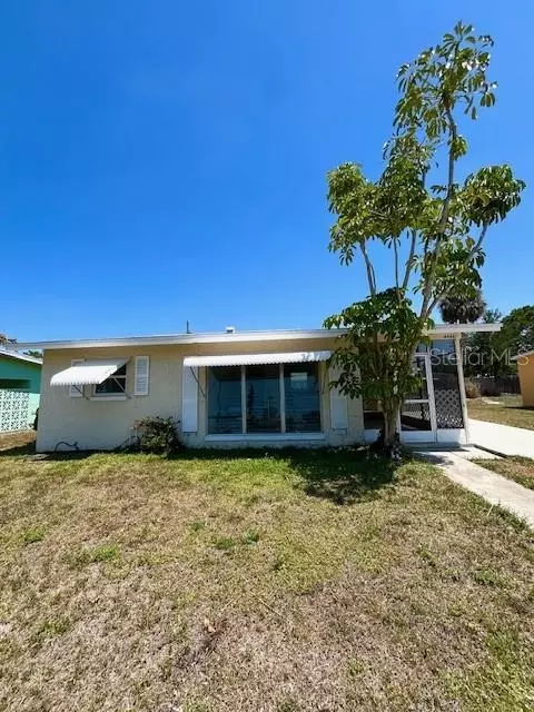 4444 Los Rios St, North Port, FL 34287