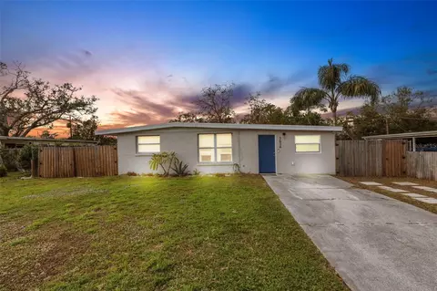 3634 Lokai Pl, Sarasota, FL 34232