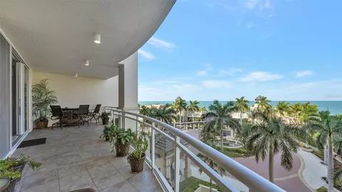1300 Benjamin Franklin Dr #504, Sarasota, FL 34236