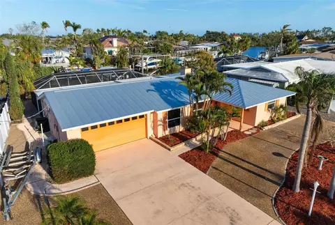 View/Area - 5207 Bimini Dr, Bradenton, FL 34210 photo 2 of 9
