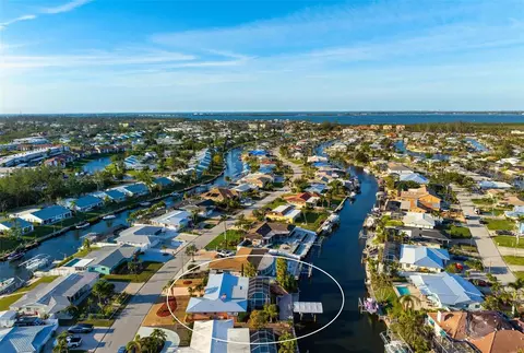 View/Area - 5207 Bimini Dr, Bradenton, FL 34210 photo 6 of 9