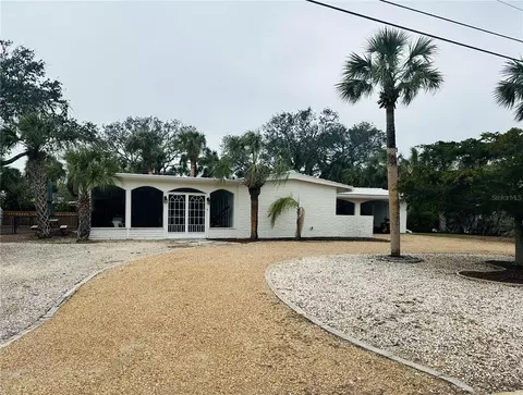 5420 Cape Leyte Dr, Sarasota, FL 34242