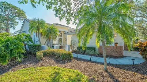 7703 Whitebridge Gln, University Park, FL 34201