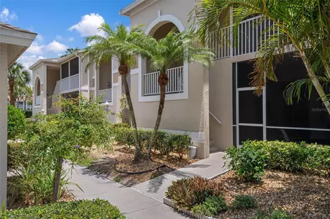 9490 High Gate Dr #2013, Sarasota, FL 34238