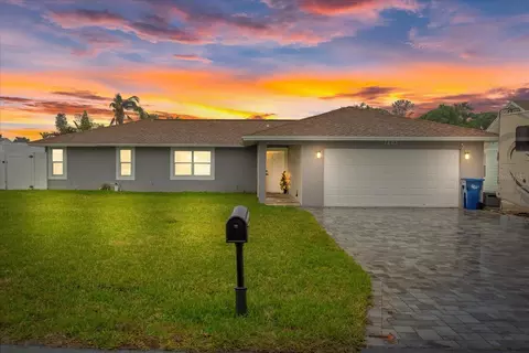 7803 24th Ave W, Bradenton, FL 34209