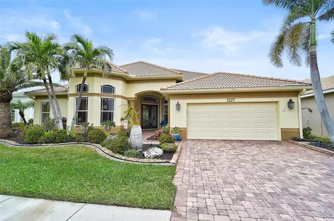 1227 Tuscany Blvd, Venice, FL 34292