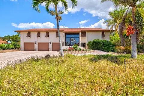424 Cezanne Dr, Osprey, FL 34229