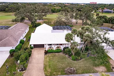 3746 Torrey Pines Blvd, Sarasota, FL 34238