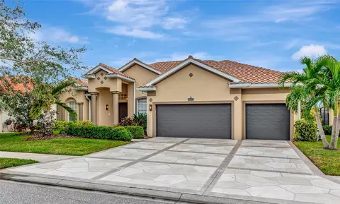 4917 Sabal Lake Cir, Sarasota, FL 34238