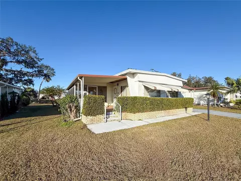 6710 36th Ave E #112, Palmetto, FL 34221