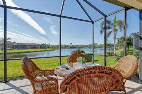 20361 Pezzana Dr, Venice, FL 34292
