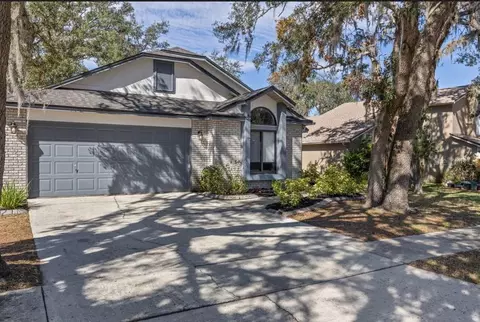 3911 Penrod Ln, Valrico, FL 33596