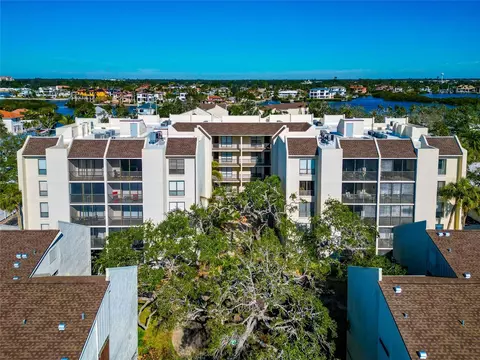 6157 Midnight Pass Rd #E43, Sarasota, FL 34242