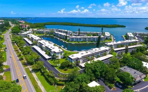 4320 Falmouth Dr #B306, Longboat Key, FL 34228