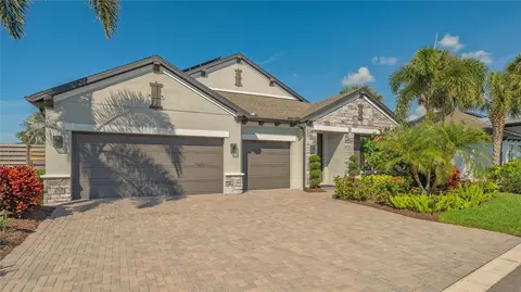2090 Sylvan Lea Dr, Sarasota, FL 34240
