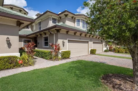 6409 Moorings Point Cir #102, Lakewood Ranch, FL 34202