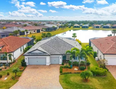 17722 Littleton Pl, Lakewood Ranch, FL 34202