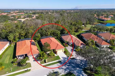 735 Foggy Morn Ln, Bradenton, FL 34212