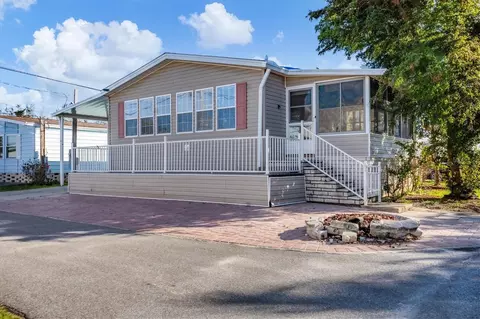 3615 116th Street Ct W, Bradenton, FL 34210