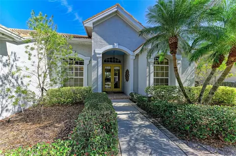 7215 Treymore Ct, Sarasota, FL 34243