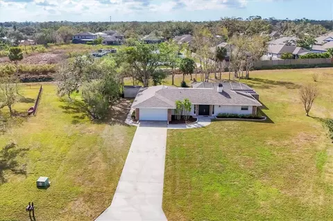 1573 Shadow Ridge Cir, Sarasota, FL 34240