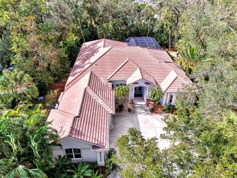 3142 Dick Wilson Dr, Sarasota, FL 34240