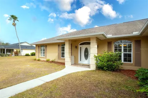13609 2nd Ave NE, Bradenton, FL 34212