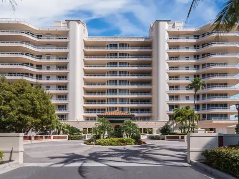 3060 Grand Bay Blvd #124, Longboat Key, FL 34228