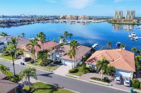129 12th Ave E, Palmetto, FL 34221