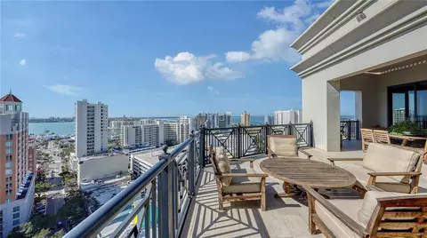 50 Central Ave #17PHC, Sarasota, FL 34236