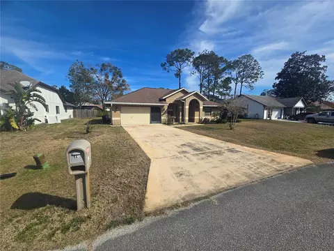 70 Wedgewood Ln, Palm Coast, FL 32164