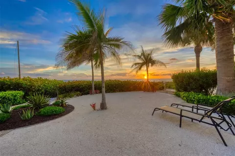 325 Casey Key Rd, Nokomis, FL 34275