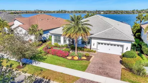 7876 Grande Shores Dr, Sarasota, FL 34240