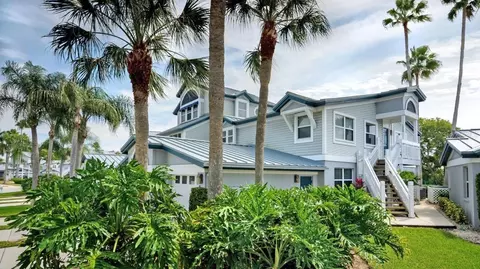 1228 Siesta Bayside Dr #1228-C, Sarasota, FL 34242
