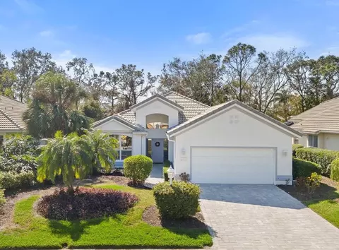 6416 Wentworth Xing, University Park, FL 34201