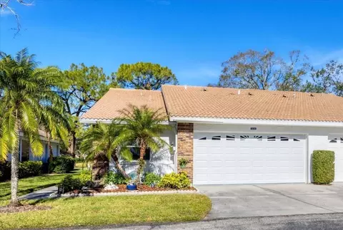 5828 Garden Lakes Dr, Bradenton, FL 34203