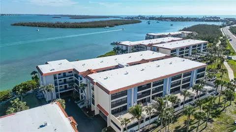 1651 Beach Rd #408, Englewood, FL 34223