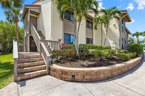 6202 Midnight Pass Rd #201, Sarasota, FL 34242