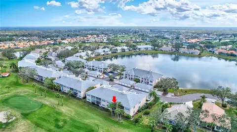 4202 Caddie Dr E #202, Bradenton, FL 34203