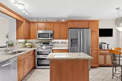 4440 Fairways Blvd #206, Bradenton, FL 34209
