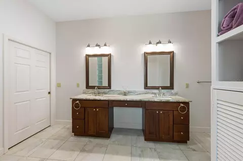 Bath - 3310 Twin Rivers Trl, Parrish, FL 34219 photo 3 of 8